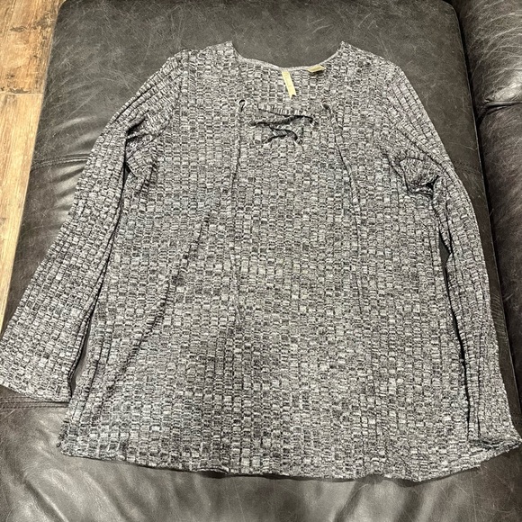 Chenault Gray Textured Long Sleeve Lace-up Top - Picture 1 of 4